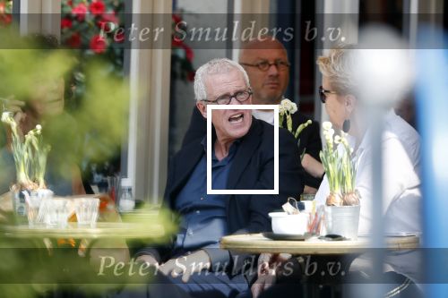 Amsterdam 11 april 2018
Wim de partber van de afgelopen jaar overleden Joop Braakhekke op terras