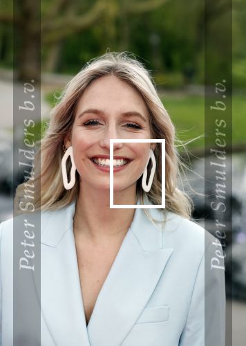 Amsterdam 25 september 2018
Presentatie lâ€™Homo van het blad Linda in Hotel Arena. Linda de Mol reikt het eerste exemplaar uit aan Erwin Olaf Hans v Manen en Hans Klok .