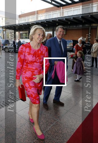 Amsterdam 18 april 2018
 Koning Willem-Alexander en koningin Maxima wonen de premiere bij van Gurre-Lieder in de Nationale Opera & Ballet in de stopera. mevrouw met dezelfde kleding aan als Kajsa Ollongren