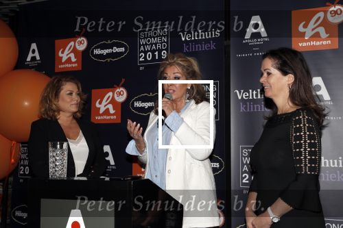 Amsterdam 8 april 2019
Strong women award in het Apollo Hotel. Betty de Groot