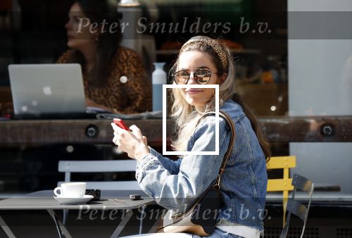 Amsterdam 16 april 2019
Christie Bokma op terras in Amsterdam zuid