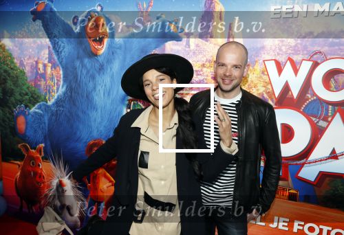 Amsterdam 7 april 2019
Premiere wonderpark in pathe arena. Cloe Leenheer met vriend
