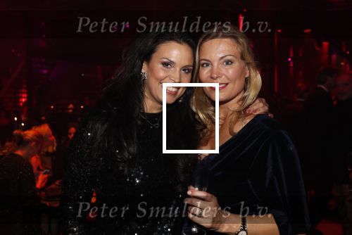 Halfweg 16 april 2019
50 jaar Rob Peetoom in the sugar factory. DJ Nathalie Enochina en Danielle Bleeker