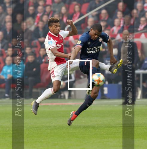 Amsterdam, 31 Maart 2019 AJAX-PSV, eindstand 3-1
Denzel Dumfries en David Neres