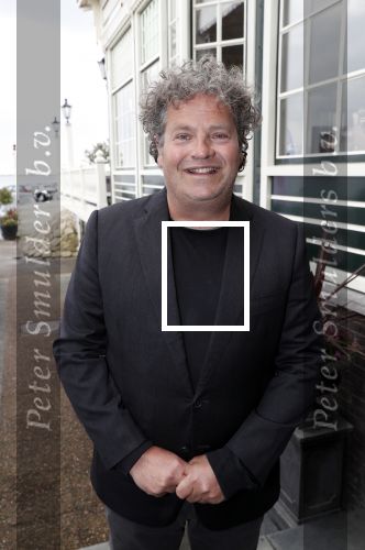 Volendam 6 mei 2019
10 jaar magazine 100%NL bij hotel Spaander. Dirk Zeelenberg