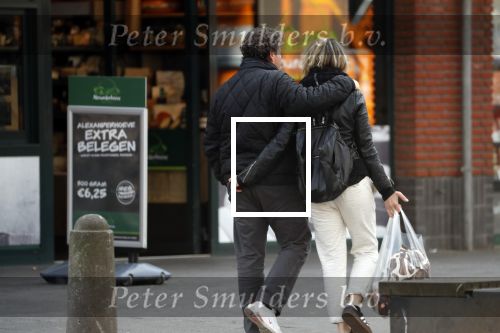 Amsterdam 11 april 2019
Dirk Zeelenberg met zijn vrouw Suus in Amsterdam zuid