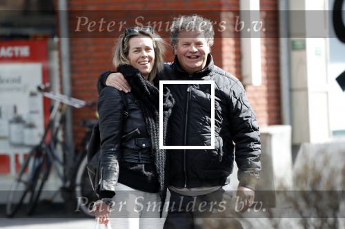 Amsterdam 11 april 2019
Dirk Zeelenberg met zijn vrouw Suus in Amsterdam zuid