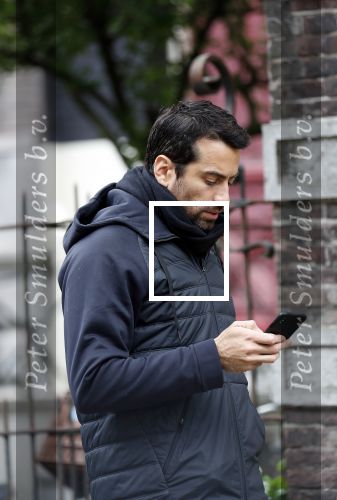 Amsterdam 5 mei 2019
Dotan met een vriendin in het vondelpark.