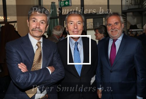 Den Haag, 8 Mei 2019
Uitreiking boek Elco Brinkman met de tekst: Bouwen en Bewaren
Elco Brinkman met 2 broers  Menno Brinkman en Bram Brinkman