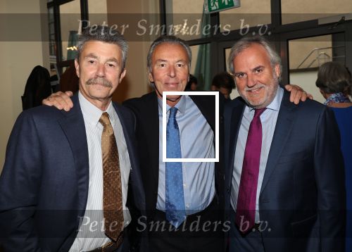 Den Haag, 8 Mei 2019
Uitreiking boek Elco Brinkman met de tekst: Bouwen en Bewaren
Elco Brinkman met 2 broers  Menno Brinkman en Bram Brinkman