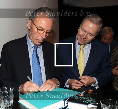 Den Haag, 8 Mei 2019
Uitreiking boek Elco Brinkman met de tekst: Bouwen en Bewaren
Elco Brinkman met Rutger Ploum