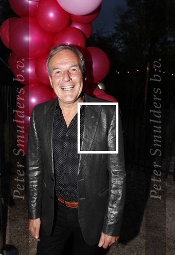 Bloemendaal 13 april 2019
Afscheidsfeest voor Hans Klok die naar Las Vegas gaat verhuizen. Frank Gutteling met vriendin Ans van Kuijeren