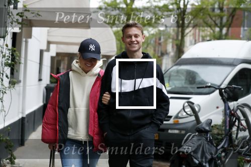 Amsterdam 7 mei 2019
Frenkie de Jong met zijn vriendin Mikky in Amsterdam zuid.