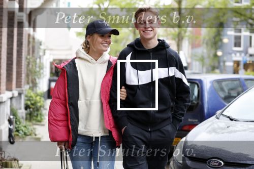Amsterdam 7 mei 2019
Frenkie de Jong met zijn vriendin Mikky in Amsterdam zuid.