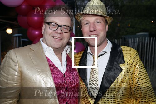 Bloemendaal 13 april 2019
Afscheidsfeest voor Hans Klok die naar Las Vegas gaat verhuizen. Frits Huffnagel met een kennis