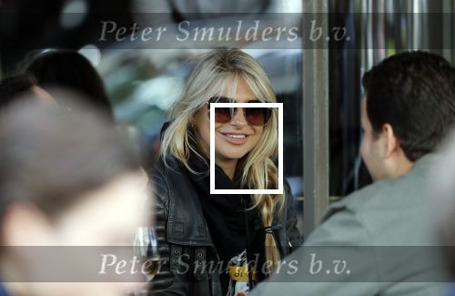 Amsterdam 11 mei 2019
Gaby Blaaser op terras bij v Dam .