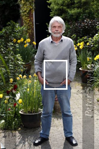 Amsterdam 17 april 2019
Gerard Aalders met zijn nieuwe boek.