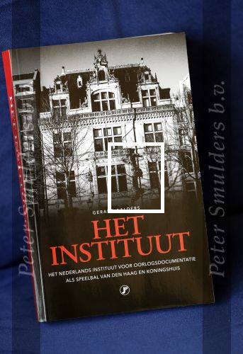 Amsterdam 17 april 2019
Gerard Aalders met zijn nieuwe boek.