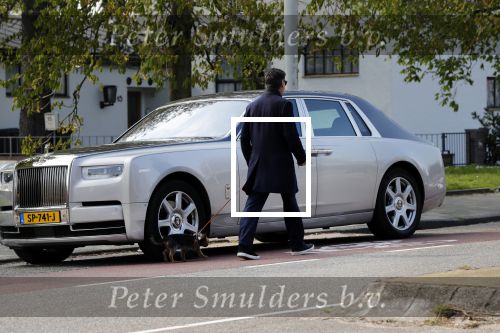 Amsterdam 14 april 2019
Gerard Spong met zijn hondje en zijn nieuwe Rolls Royce.