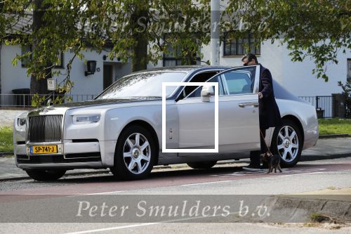 Amsterdam 14 april 2019
Gerard Spong met zijn hondje en zijn nieuwe Rolls Royce.