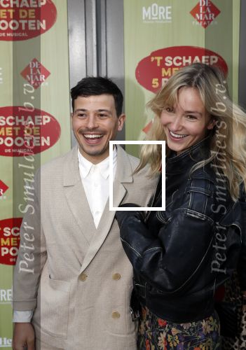 Amsterdam 14 april 2019
Premiere van t schaep met de 5 poten in het deLamar theater. Geza Weisz met zijn nieuwe vriendin