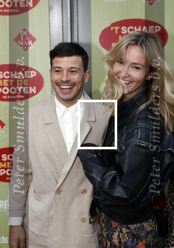 Amsterdam 14 april 2019
Premiere van t schaep met de 5 poten in het deLamar theater. Geza Weisz met zijn nieuwe vriendin