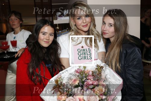 Amsterdam 12 april 2019
Opening winkel van Chantal Janzen &C op de van Woustraat. Chantal met de Girlys