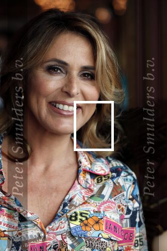 Amsterdam 7 mei 2019
Boekpresentatie Camilla Lackberg bij Mama Kelly in olympisch stadion.
aanwezig oa Daphne Deckers
Isa Hoes
Heleen van Royen
Anna Drijver
Marion Pauw
Susan Smit
Moniqiue des Bouvrie
Patricia Snel
Marlies Dekkers
Inge Ipenburg