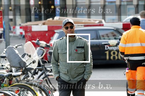 Den Haag 9 april 2019
Humberto tan fluitend op straat onderweg naar Libelle event in Dudok.