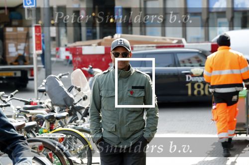 Den Haag 9 april 2019
Humberto tan fluitend op straat onderweg naar Libelle event in Dudok.