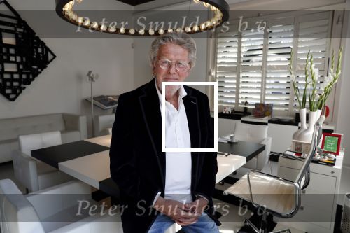 Naarden Vesting 18 april 2019
Catharine Keyl interviewt Jan des Bouvrie bij het Arsenaal.