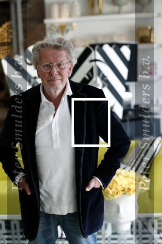 Naarden Vesting 18 april 2019
Catharine Keyl interviewt Jan des Bouvrie bij het Arsenaal.