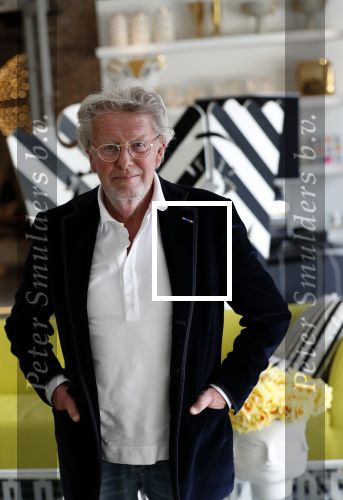 Naarden Vesting 18 april 2019
Catharine Keyl interviewt Jan des Bouvrie bij het Arsenaal.