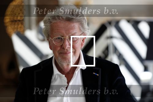 Naarden Vesting 18 april 2019
Catharine Keyl interviewt Jan des Bouvrie bij het Arsenaal.