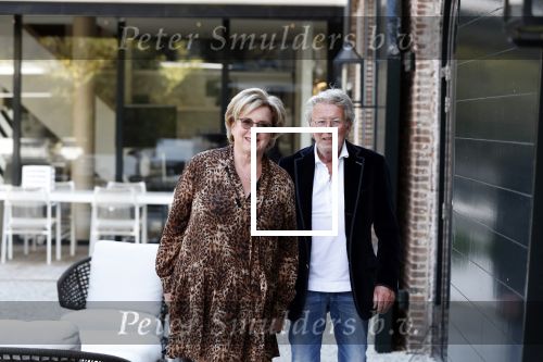 Naarden Vesting 18 april 2019
Catharine Keyl interviewt Jan des Bouvrie bij het Arsenaal.