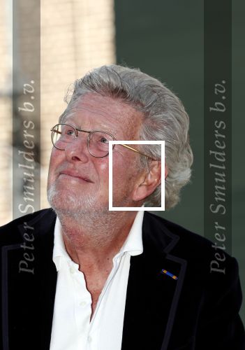 Naarden Vesting 18 april 2019
Catharine Keyl interviewt Jan des Bouvrie bij het Arsenaal.