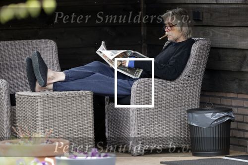 Grolloo 6 april 2019
Johan Derksen in de tuin van zijn huis na zijn ongeluk.