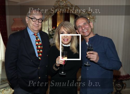 Eindhoven,9 April 2019
Verzoening tussen Johan Vlemmix en Patricia Paaij samen met de advocaat van Paaij