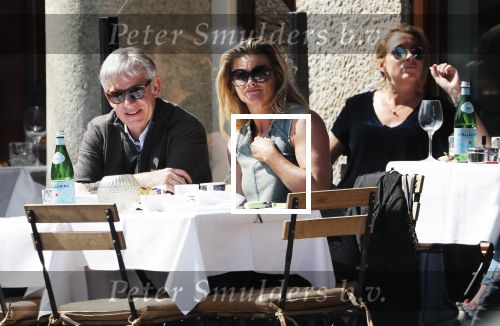 Amsterdam 16 april 2019
Judith Wiersema met (een) vriend op terras.