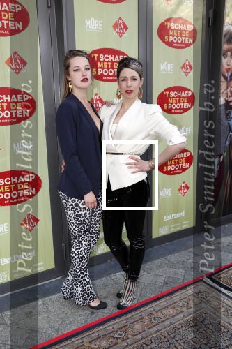 Amsterdam 14 april 2019
Premiere van t schaep met de 5 poten in het deLamar theater. Kiki v Deursen
