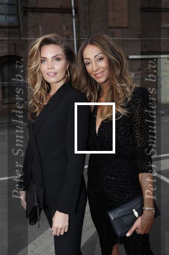 Halfweg 16 april 2019
50 jaar Rob Peetoom in the sugar factory. Kim Feenstra kwam met haar vriend en schoonzus Maria Tailor