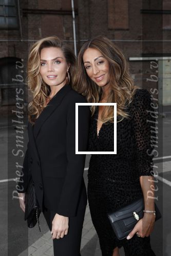 Halfweg 16 april 2019
50 jaar Rob Peetoom in the sugar factory. Kim Feenstra kwam met haar vriend en schoonzus Maria Tailor