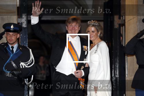 Amsterdam 9 april 2019
Diner met corps diplomatique in het paleis op de dam.
Aanwezig Koning Willem Alexander Koningin Maxima Prinses Beatrix en prinses Margriet.