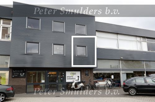 Naarden 4 april 2019
Viola Holt helpt  1 dag per week  in de kringloopwinkel in Naarden.
