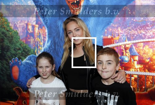 Amsterdam 7 april 2019
Premiere wonderpark in pathe arena. Lente Voorhoeve kwam met haar twee kinderen