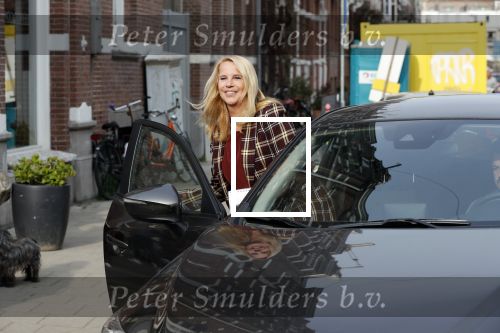 Amsterdam 16 april 2019
Opnames fa,ilie Kruys met oa Linda de Mol en Rop Verheijen in Amsterdam zuid
