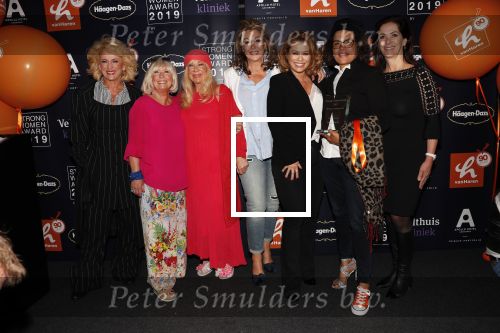 Amsterdam 8 april 2019
Strong women award in het Apollo Hotel. Lucia Rijker win strong women award. Karin Bloemen Willeke Alberti Mary Borsato Betty de Groot en Annemarie v gaal