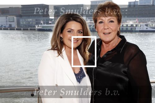 Amsterdam 7 april 2019
John de Bever Sieneke en Marianne Weber op een grote boot met allemaal gasten.