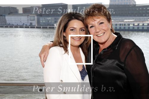 Amsterdam 7 april 2019
John de Bever Sieneke en Marianne Weber op een grote boot met allemaal gasten.