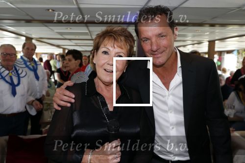 Amsterdam 7 april 2019
John de Bever Sieneke en Marianne Weber op een grote boot met allemaal gasten.